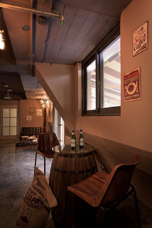 Ximen Wow Hostel Tajpej Kültér fotó